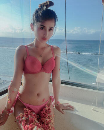 Oliolie Gallery Photo 4